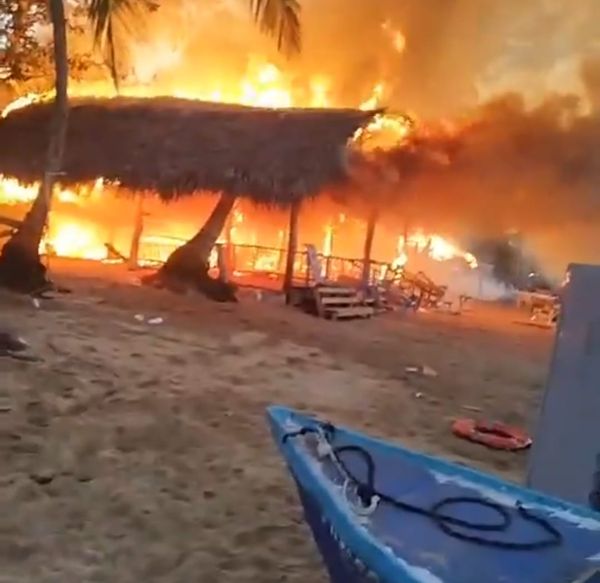 Incendio en playa de Las Terrenas