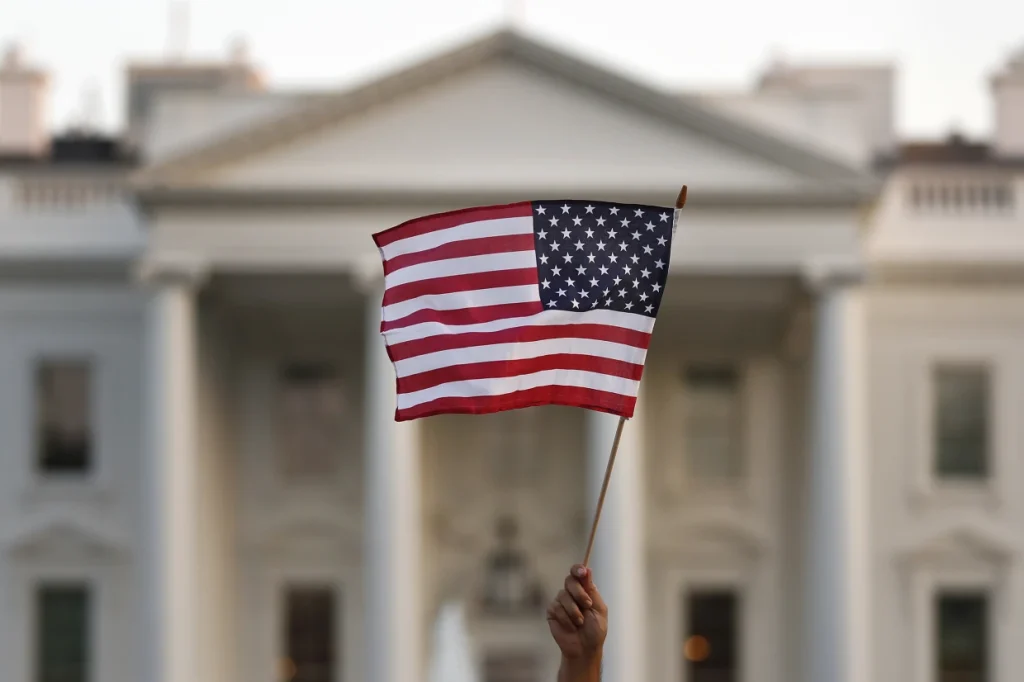 200131 travel ban flag white house 2017 ac 406p