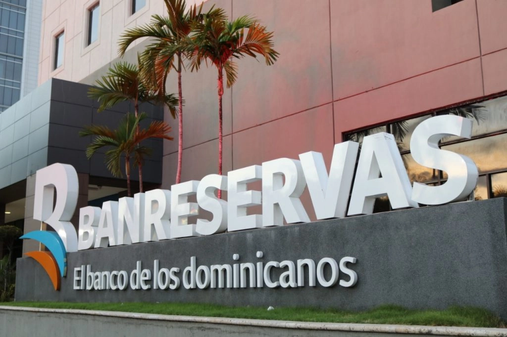 Banco de Reservas responde a rumores y reafirma solidez financiera institucional 2