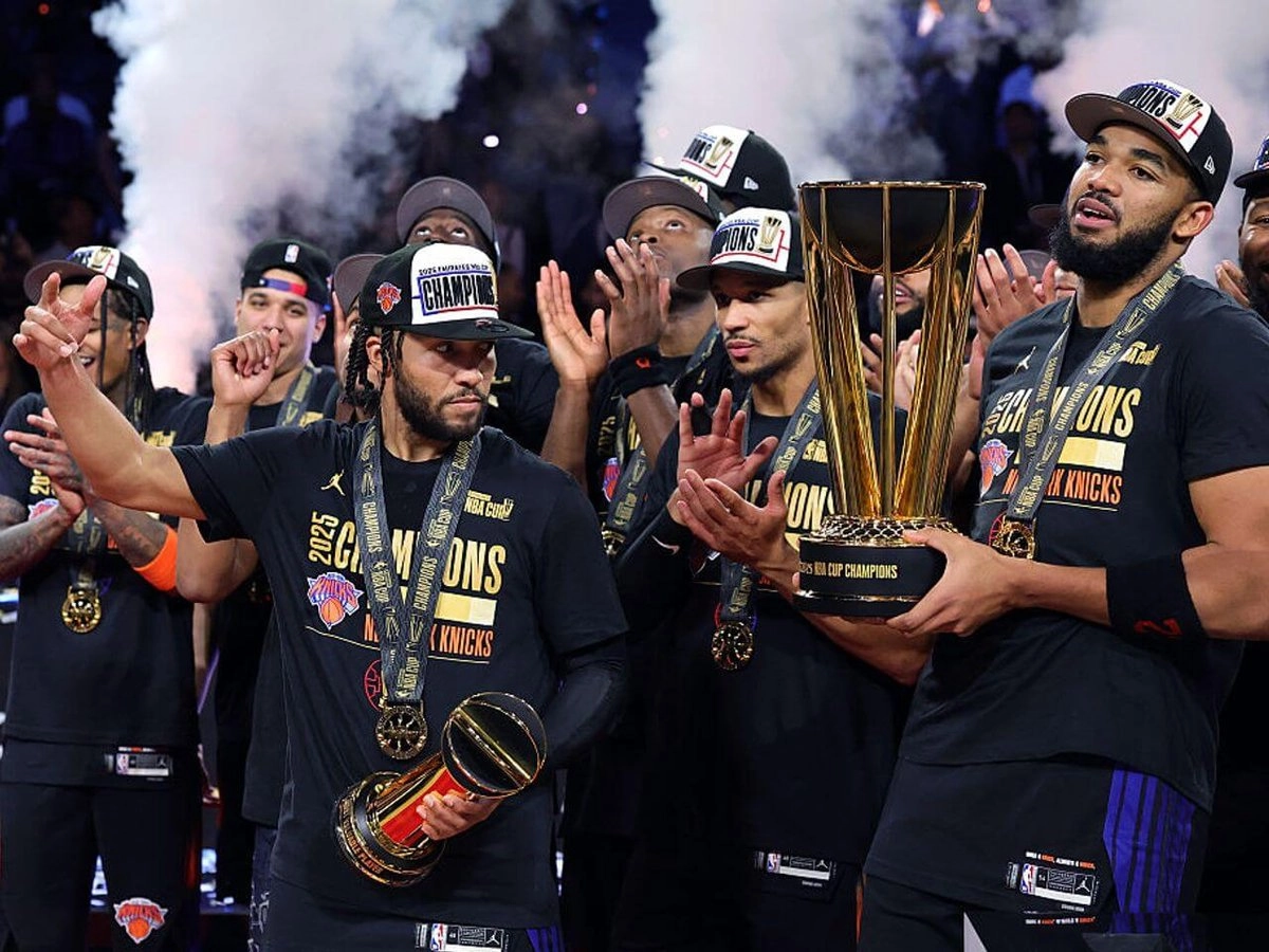 momento en que Karl Anthony Towns y su equipo ganan copa nba
