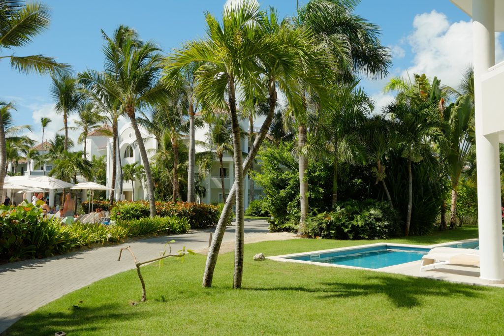 Piscina exterior de un resort de Punta Cana