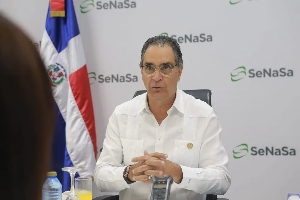 santiago hazim de senasa