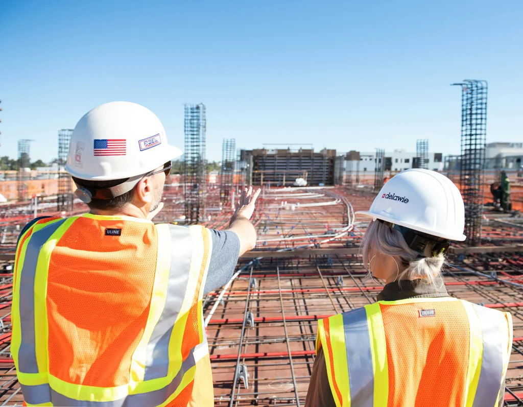 Cómo trabajar en construcción en Estados Unidos: requisitos y seguridad — imagen 2