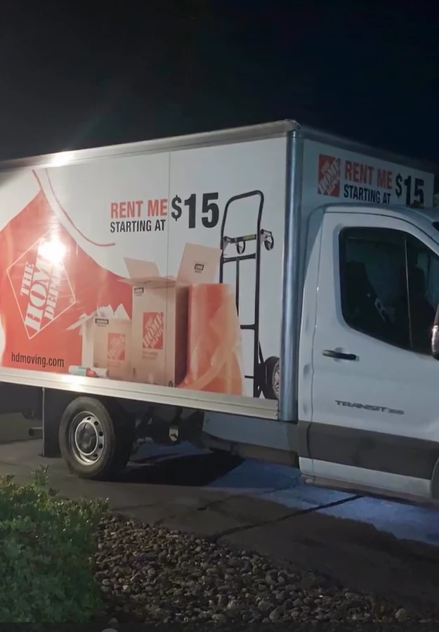 Camion alquilado por los 3 dominicanos