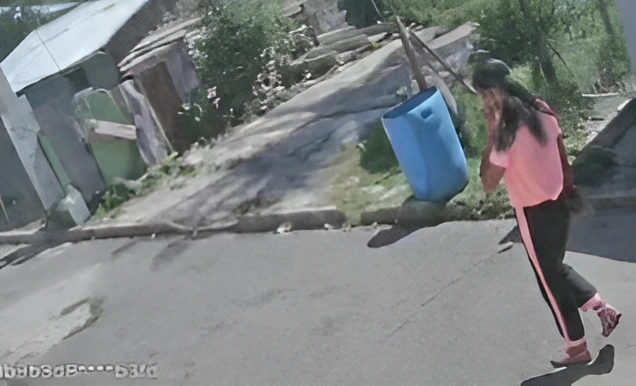 Fragmento de grabacion de Merlín Nicol Nívar caminando por el ultimo lugar vista