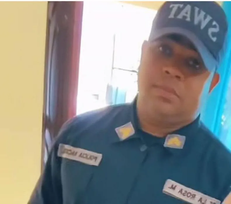 Railin de la Rosa Moquete