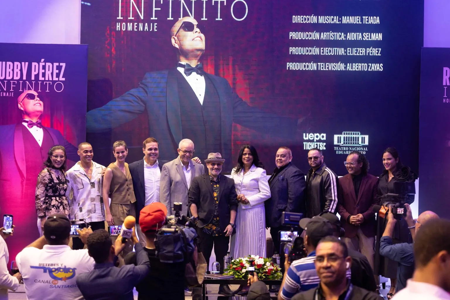 Homenaje a Rubby Pérez