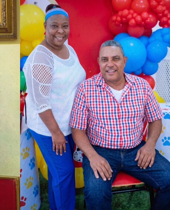 Pastora Rebeca y Pastor evangélico Antonio Crus