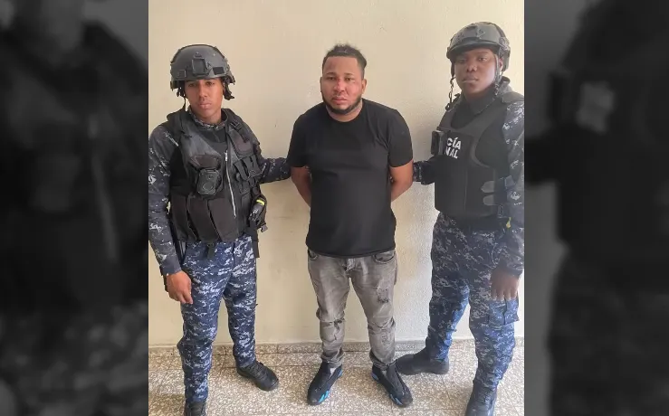 Momento de la RECIENTE captura de Yorky Antonio Pérez Rodríguez