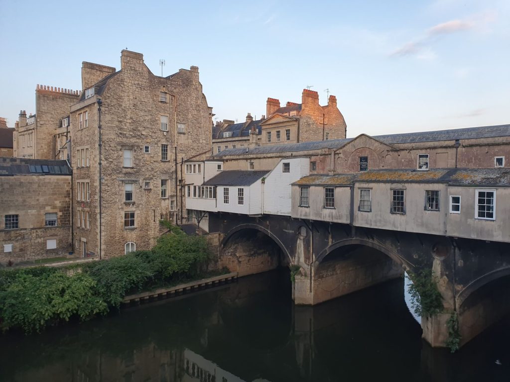 Cómo buscar oportunidades laborales en Europa: países, permisos y requisitos — imagen 4