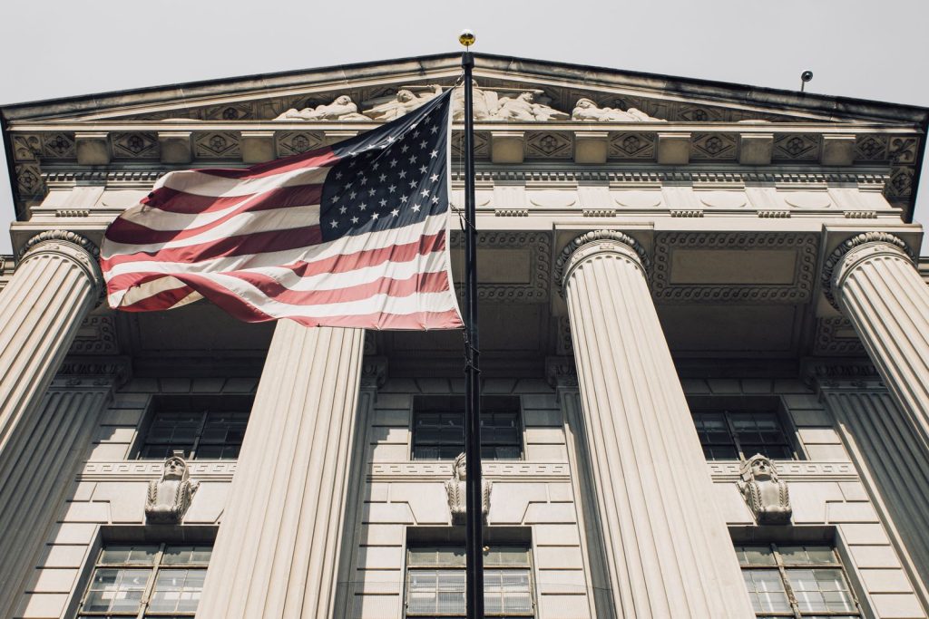 Green Card: quiénes deben esperar el proceso fuera de Estados Unidos — imagen 10