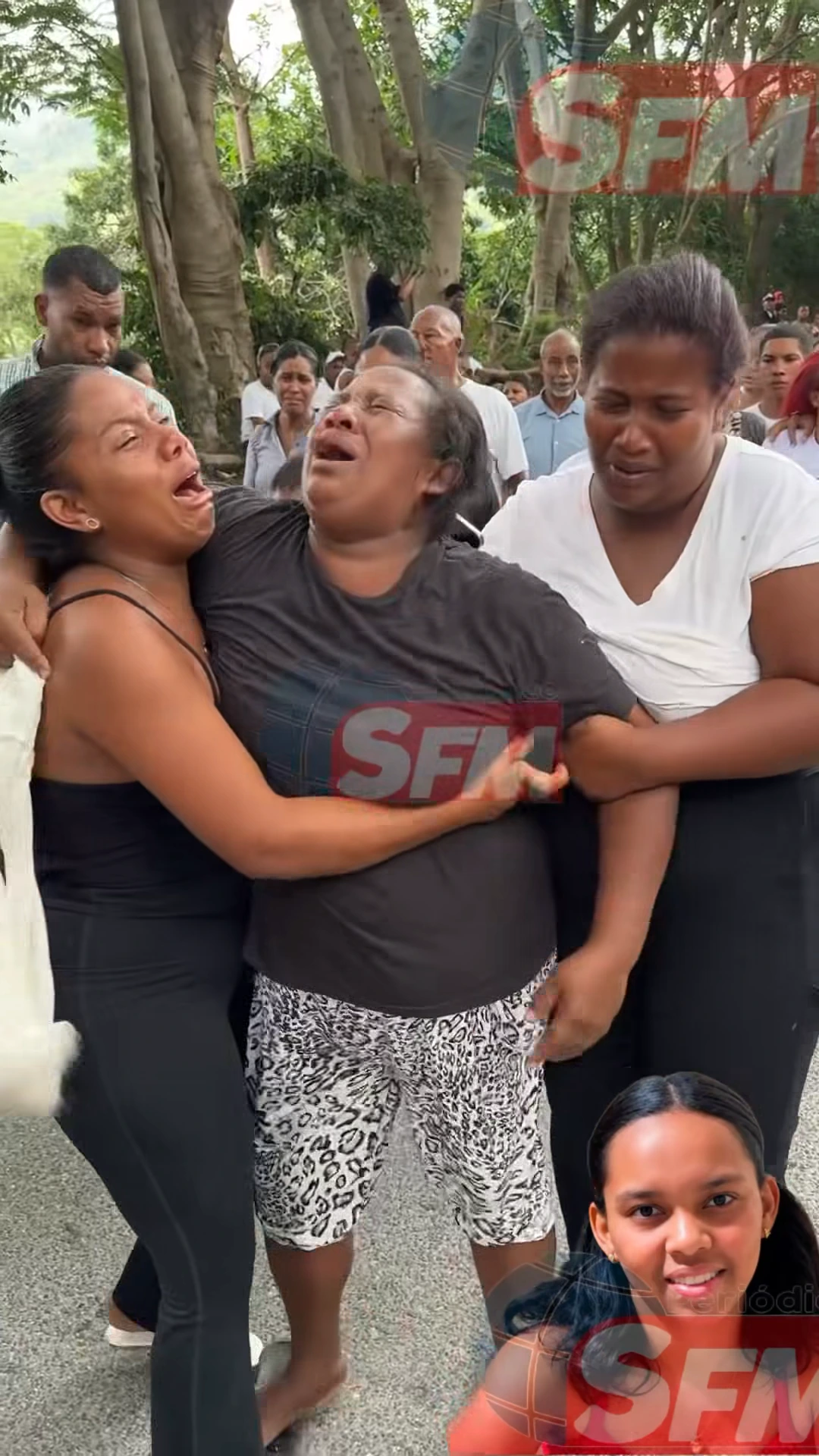 Familiar de la victima visiblemente afectado