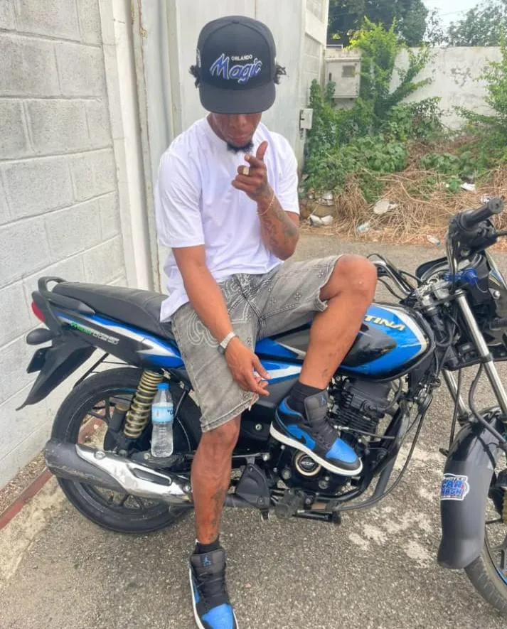 Danny Acevedo "EL MONO"