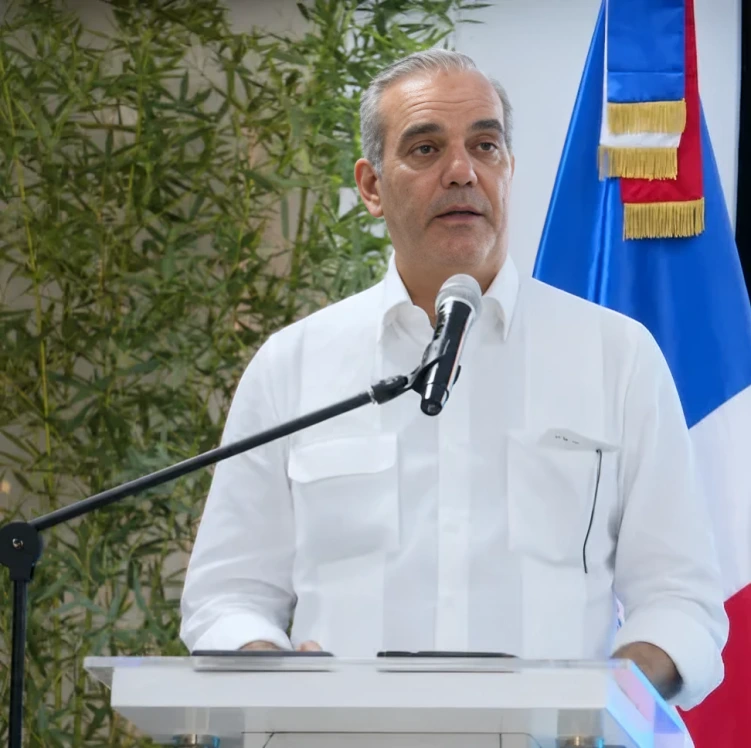 Presidente de la republica Luis Abinader