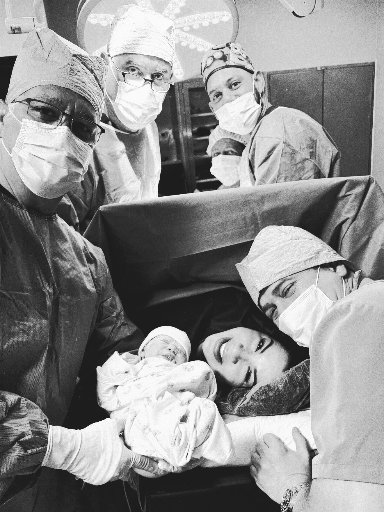 Imagenes del nacimiento de su tercer hijo