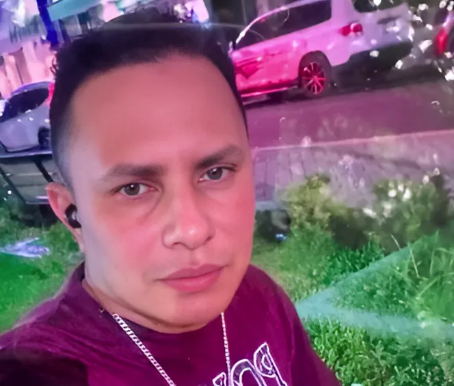Carlos Rafael López