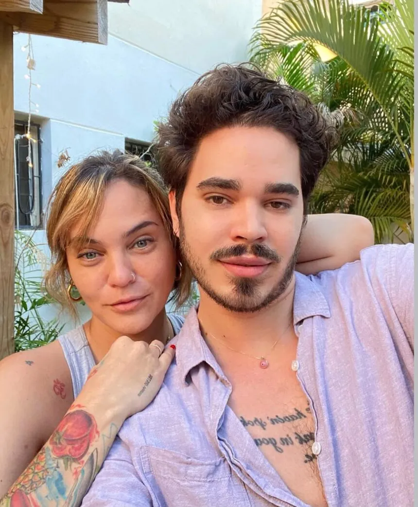 Junior y Sabrina Gómez