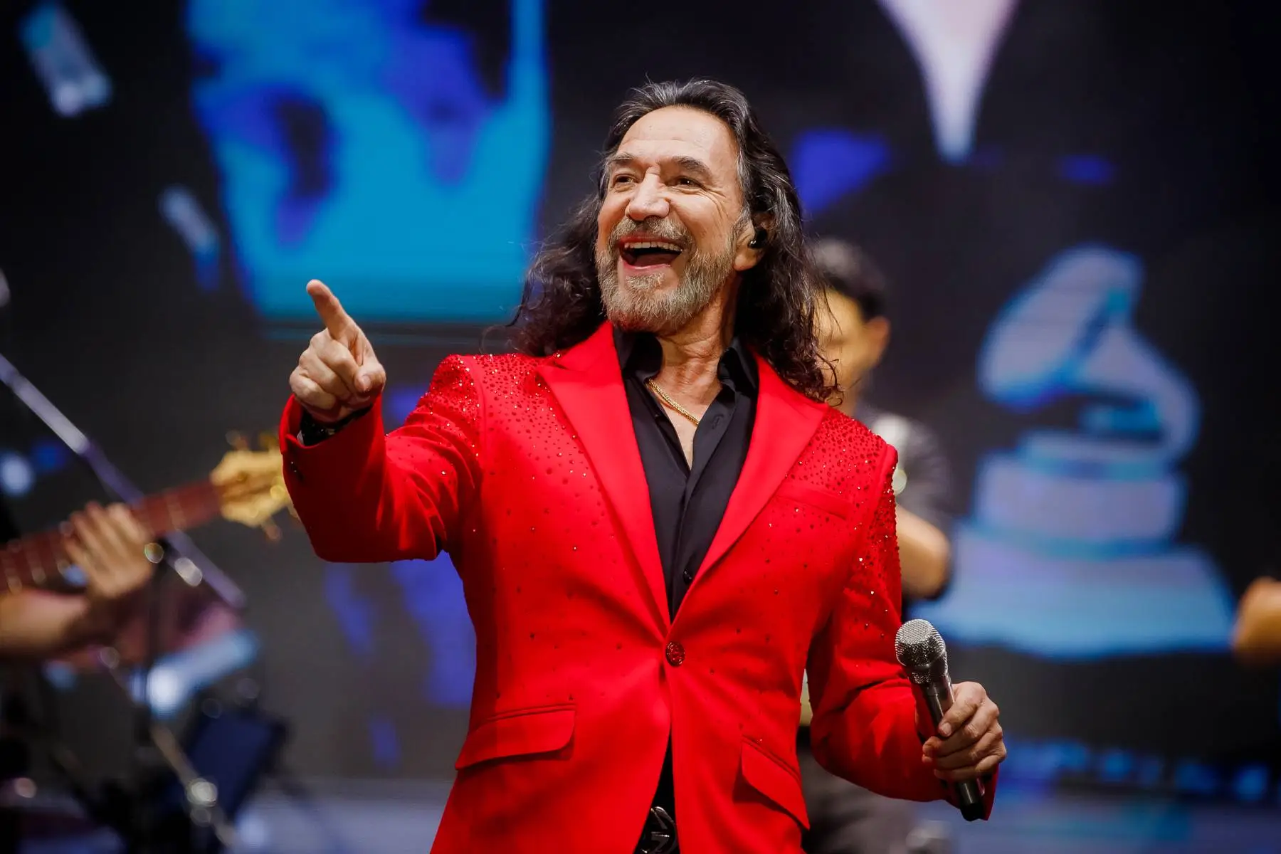 Marco Antonio Solís