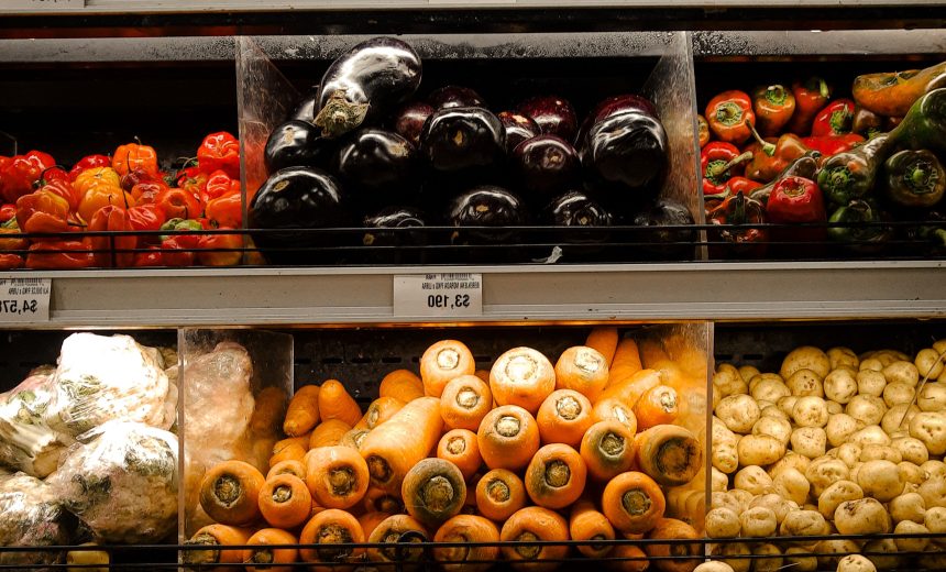 Vegetales en una tienda de alimentos