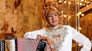 Union City dedica calle a Fefita La Grande por su legado musical