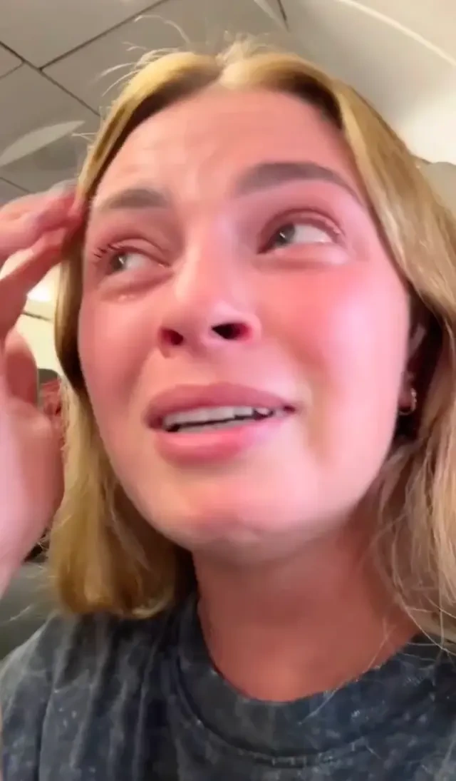 Marina Maiskaya viajaba en un vuelo de Turkish Airlines de Estambul a Túnez el jueves 10 de septiembre, cuando el avión "comenzó a caer en picado".