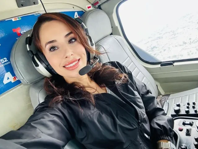 La reportera de NBC4, Eliana Moreno, viajaba a bordo del helicóptero de la cadena cuando este se estrelló el martes por la noche en Los Ángeles.