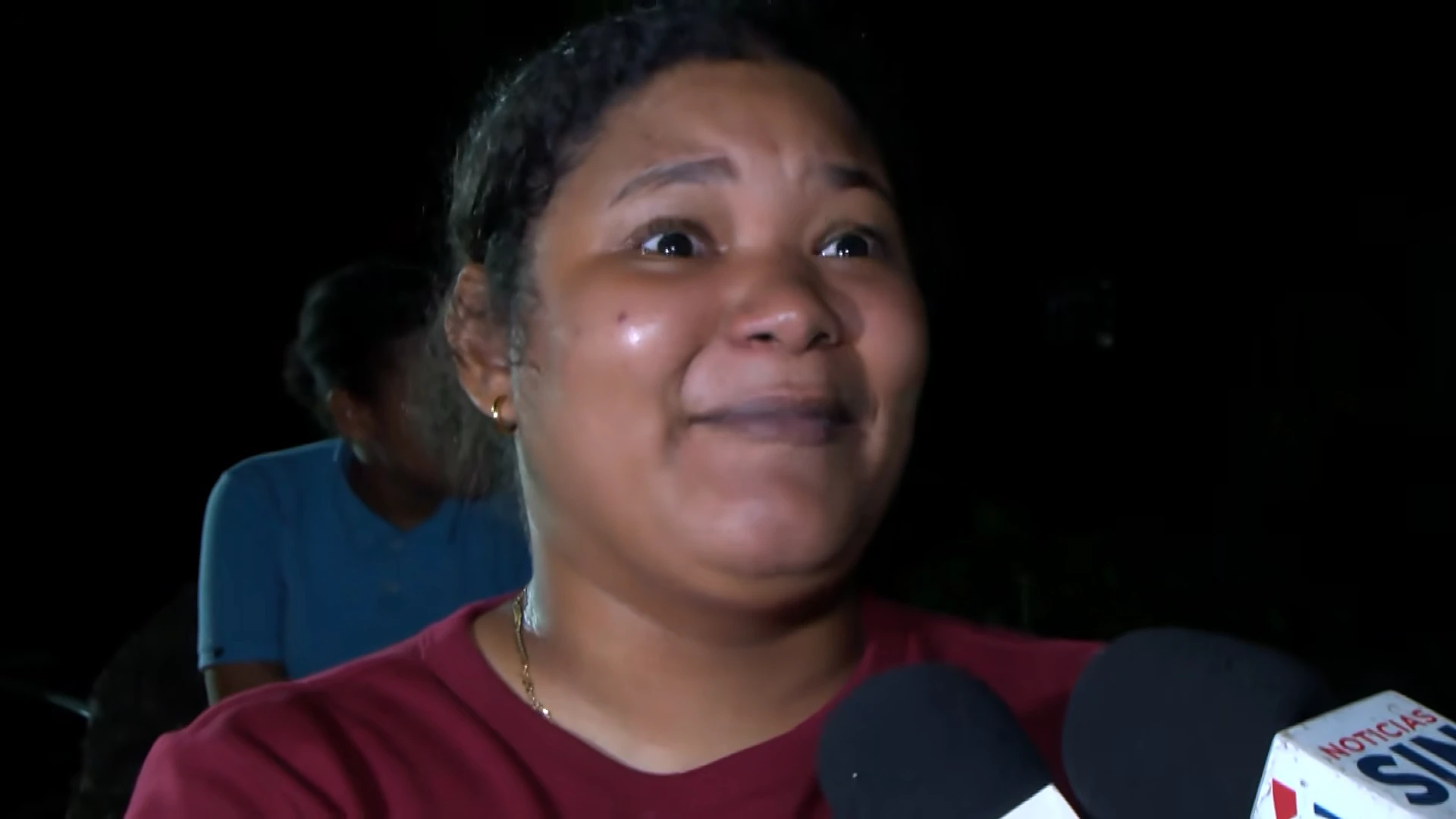 Familiares devastados por el hecho revelando detalles del hecho