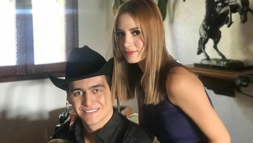 Julián Figueroa y Imelda Tuñón. / Foto: Redes sociales
