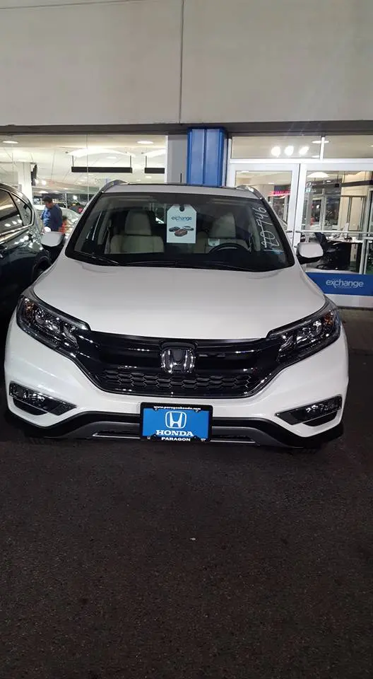 Según los fiscales, gastó alrededor de 16.000 dólares en la compra de un Honda CRV nuevo.Facebook/Damaris Beltre