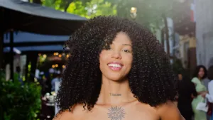 Hilna Pierre presenta propuesta a Bukele por Haití