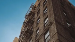 Identifican a tres hermanos tras incendio en el Bronx